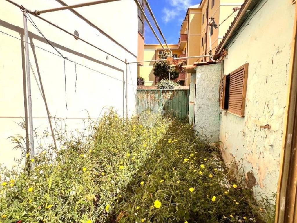 Casa indipendente a Porto torres in Largo Pascoli, 5 - Foto 4