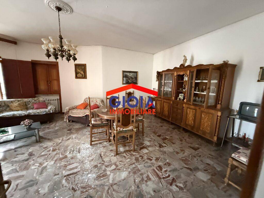 Villa a Carinola in Via Silvestro Aurina, 144 - Foto 3