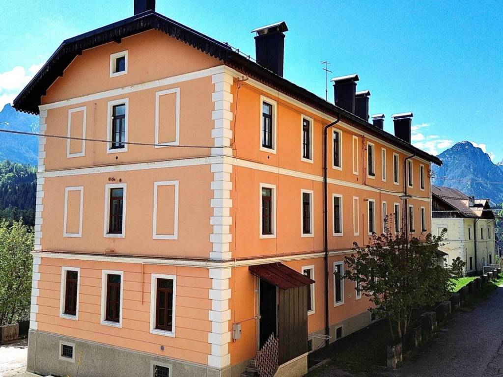Appartamento a Tarvisio in Via Salita Cesare Augusto, 10 - Foto 3