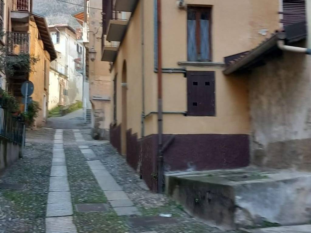 Appartamento a Lesa in Via Gibertini, 4 - Foto 2