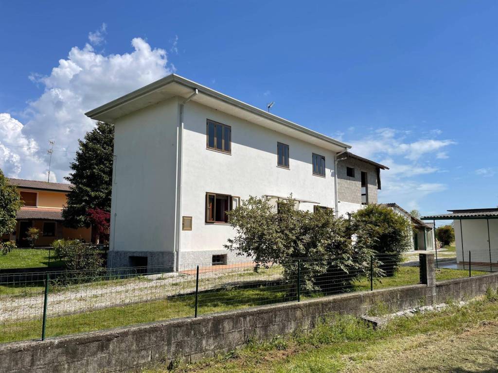 Villa a Pocenia in Via Palazzolo, 7 - Foto 3