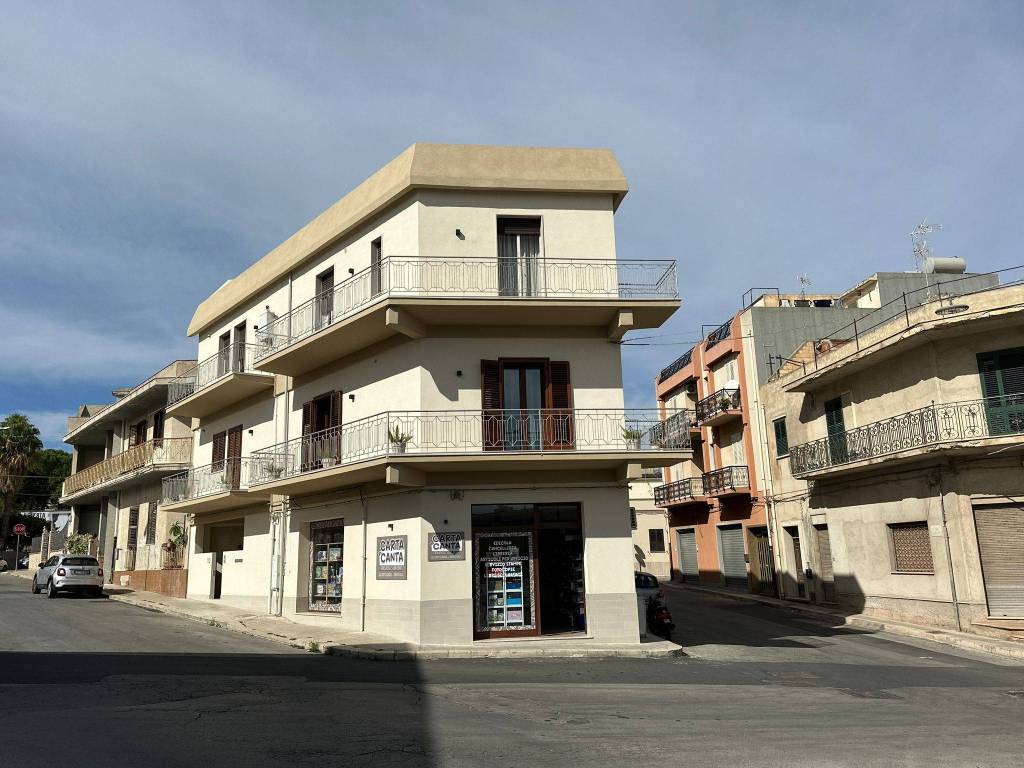 Appartamento a Ispica in Via Vittorio Veneto - Foto 2
