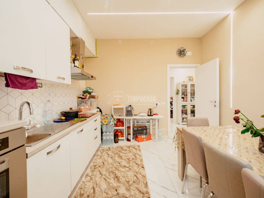 Appartamento a Vigevano in Via Gravellona 7/A - Foto 2