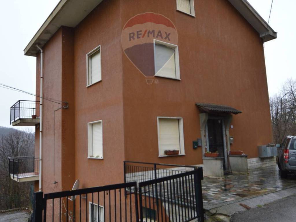 Appartamento a Mallare in via Comunale, 10 - Foto 2