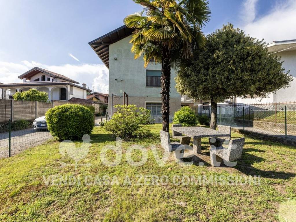 Villa a Golasecca in Via Leonardo da Vinci - Foto 2