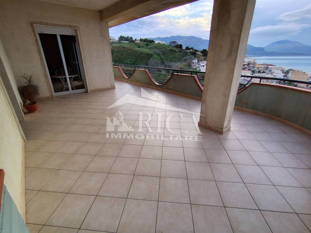 Appartamento a Alcamo in Via dei Granchi, 2 - Foto 2