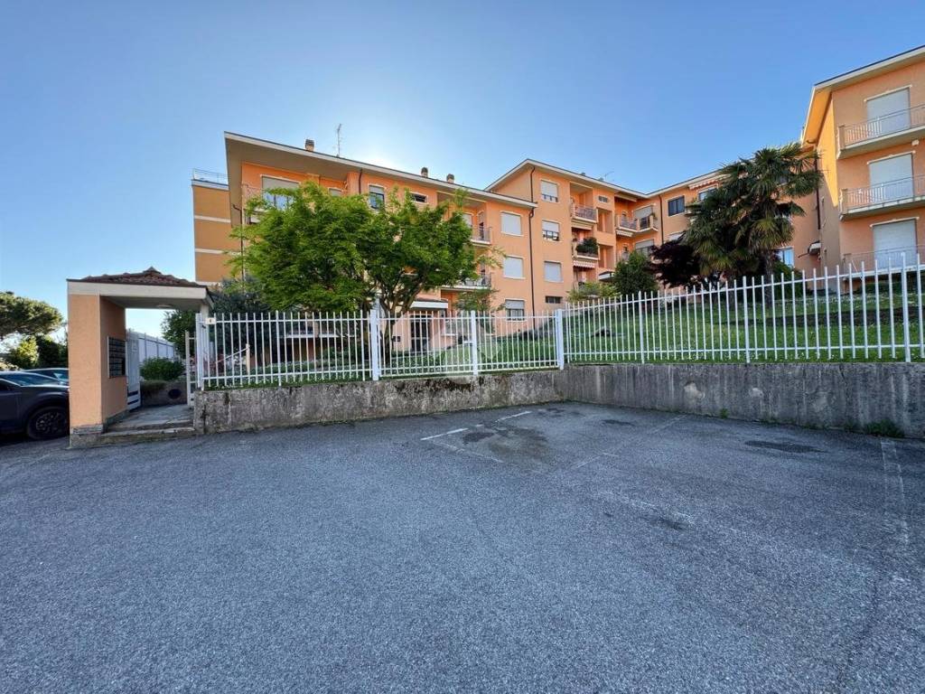 Appartamento a Casatenovo in Via Cantù Cesare, 4 - Foto 2