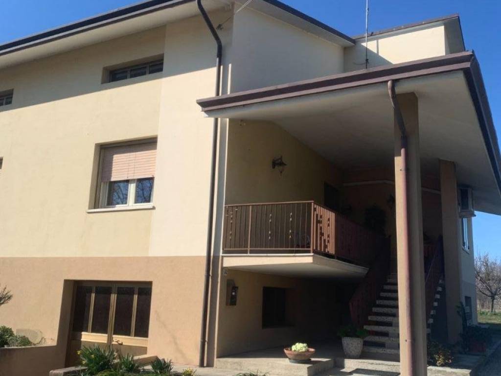Villa a San vito al tagliamento in Viale di Mezzo, 34 - Foto 2