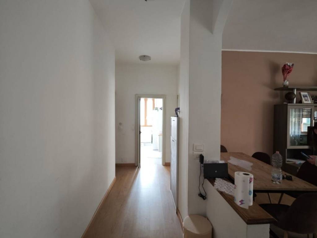 Appartamento a Gallarate in Via Monsignor Macchi - Foto 2