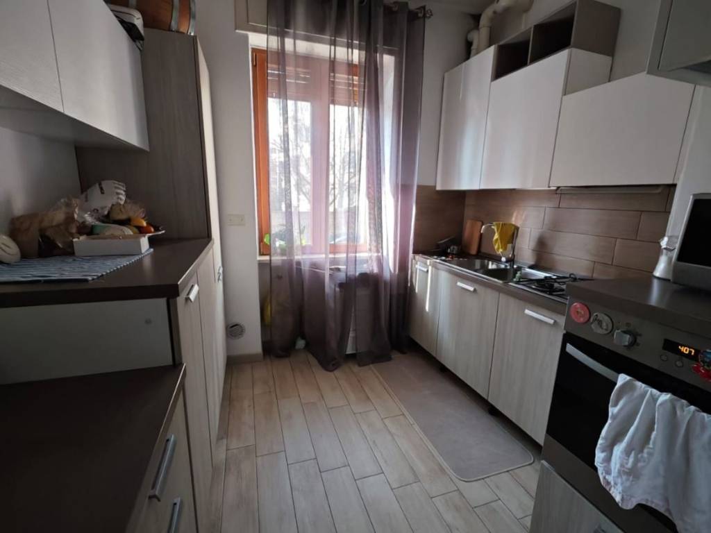 Appartamento a Gallarate in Via Monsignor Macchi - Foto 4