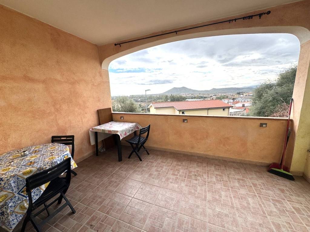 Appartamento a Posada in Via Peppino Mereu - Foto 4