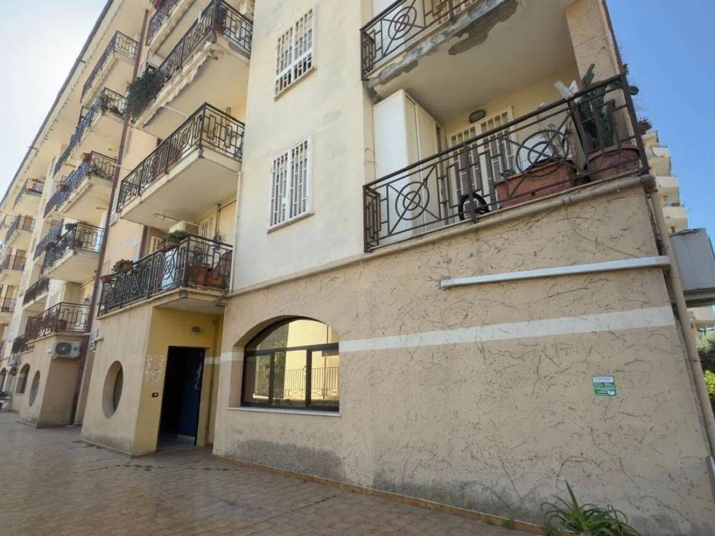 Appartamento a Caserta in Via Dei Ginepri, 5 - Foto 3
