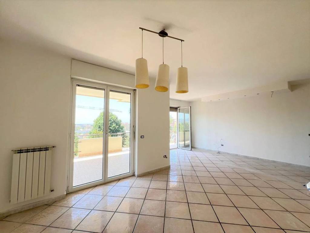 Appartamento a Caserta in Strada Privata Sebastiano Giaquinto, 1 - Foto 2