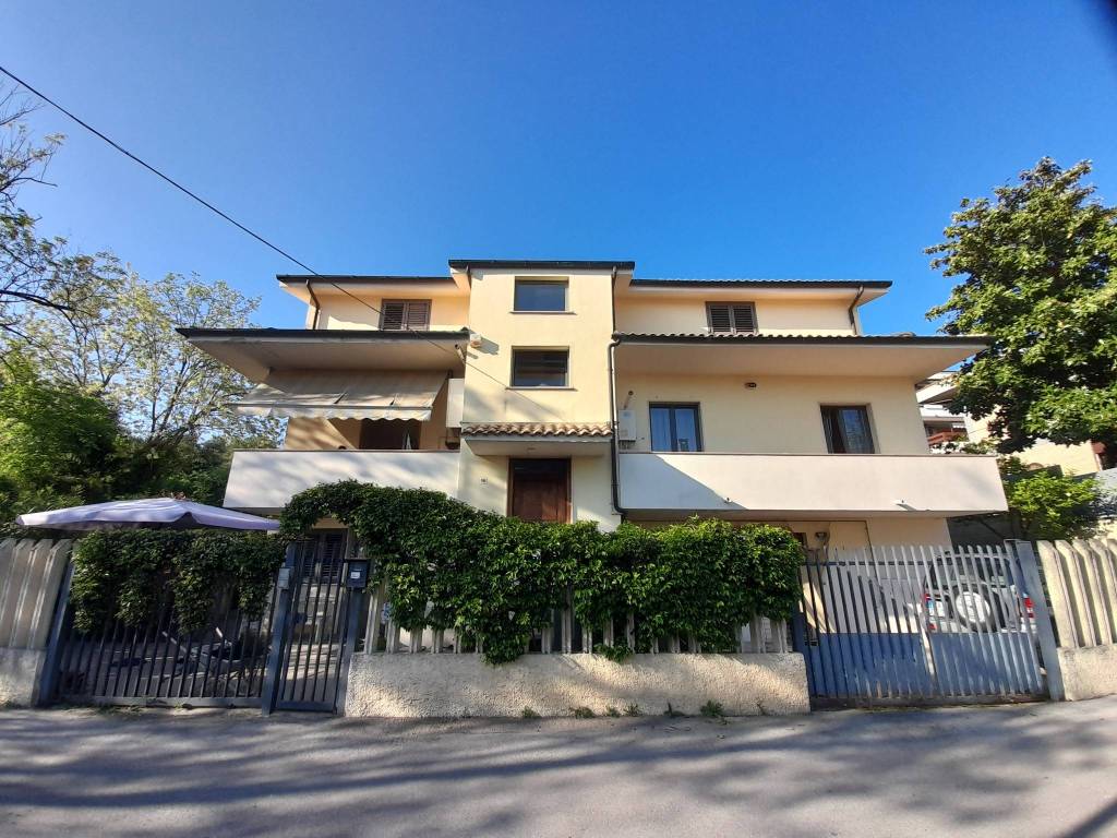 Villa a Pescara in Strada Vicinale Camerlengo, 18 - Foto 2