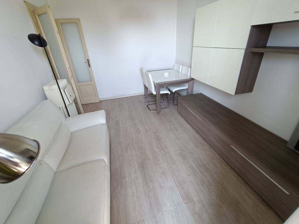 Appartamento a Monza in Via Gerolamo Maggiolini, 1 - Foto 4