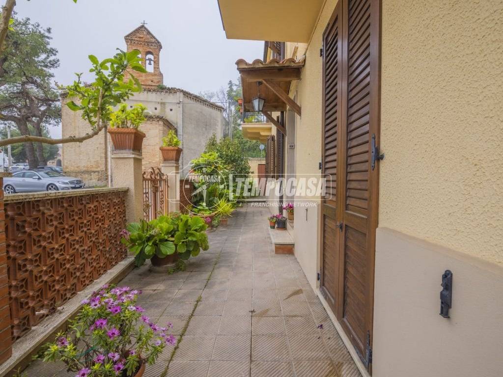 Appartamento a Montecosaro in Viale della vittoria 23 - Foto 4