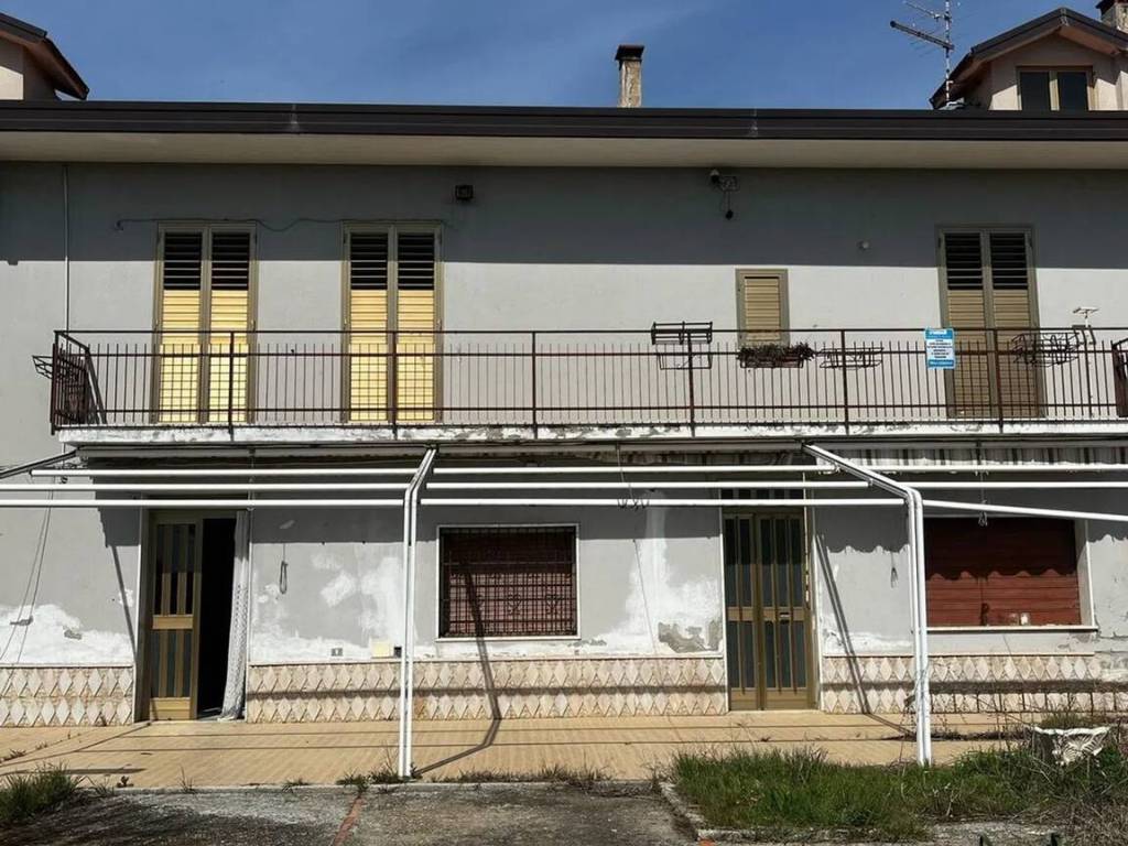 Villa a Benevento in Via Padre Pio - Foto 3