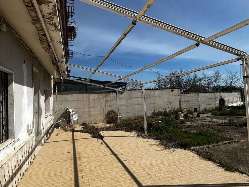 Villa a Benevento in Via Padre Pio - Foto 4