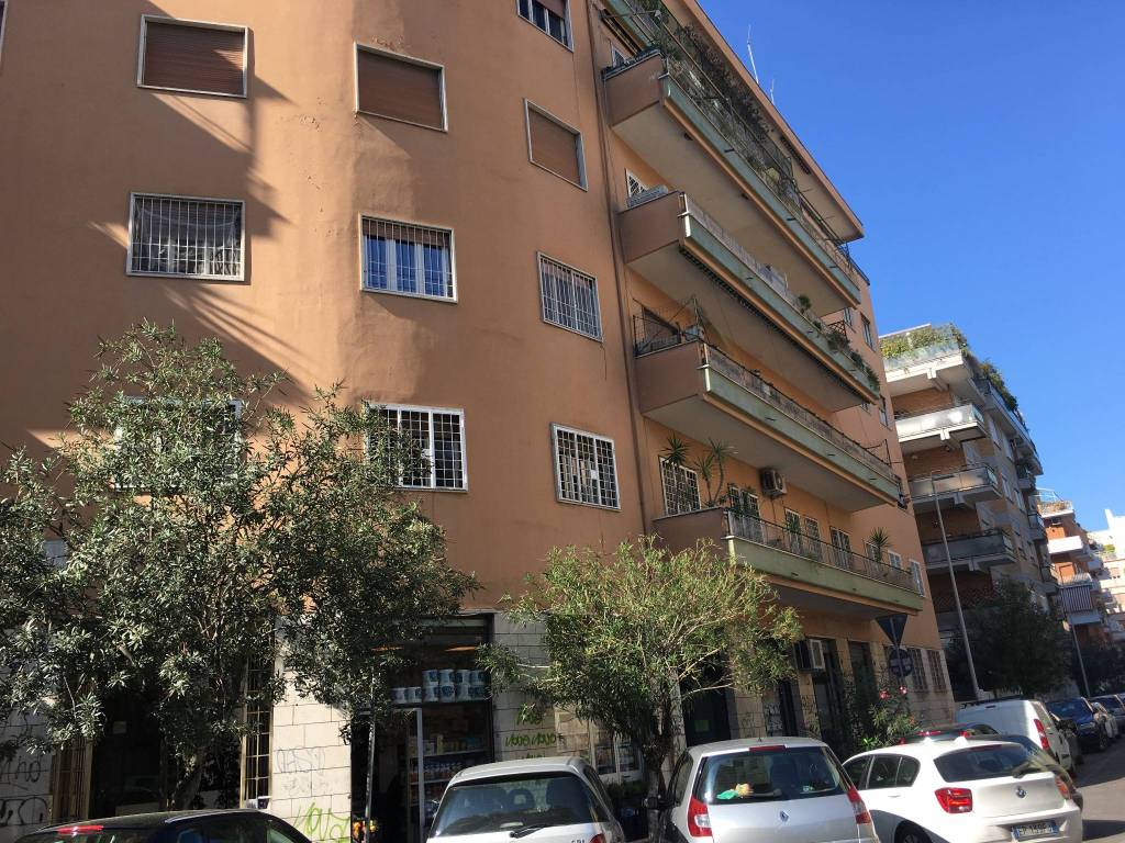 Appartamento a Roma in Via Giuseppe Gatteschi, 23 - Foto 1