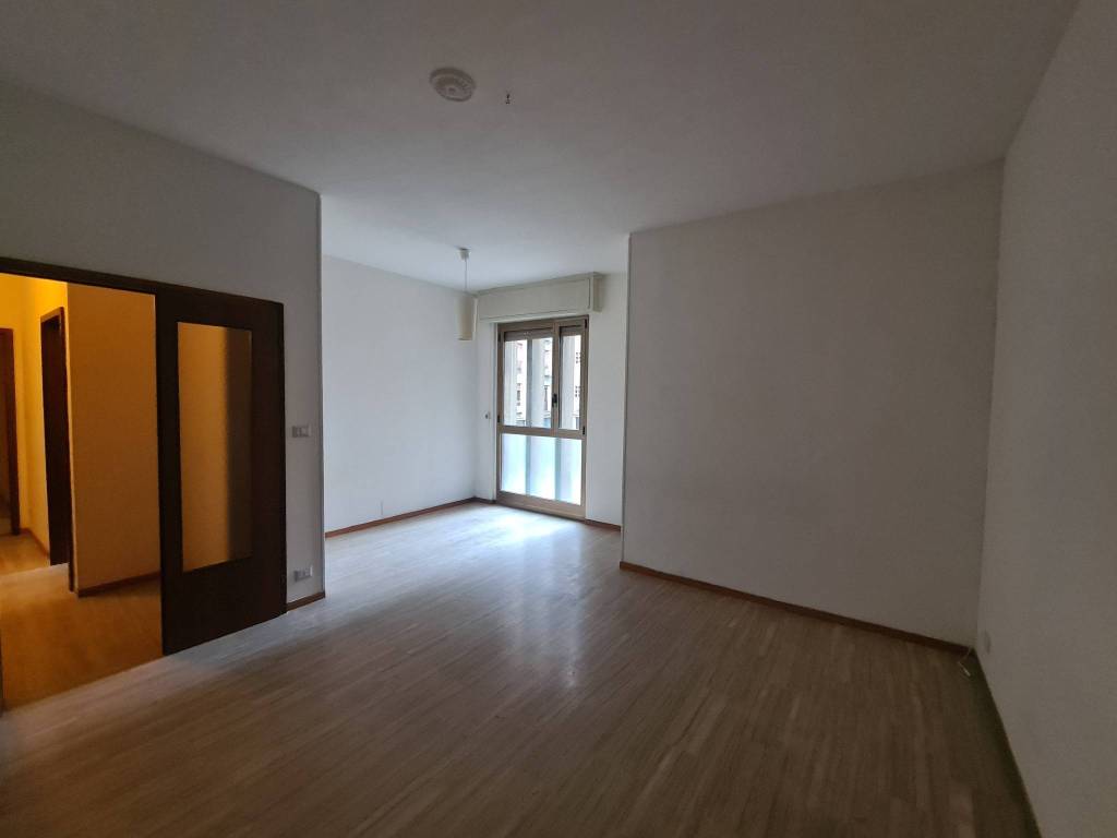 Appartamento a Bologna in Via Emilia Ponente, 26 - Foto 2