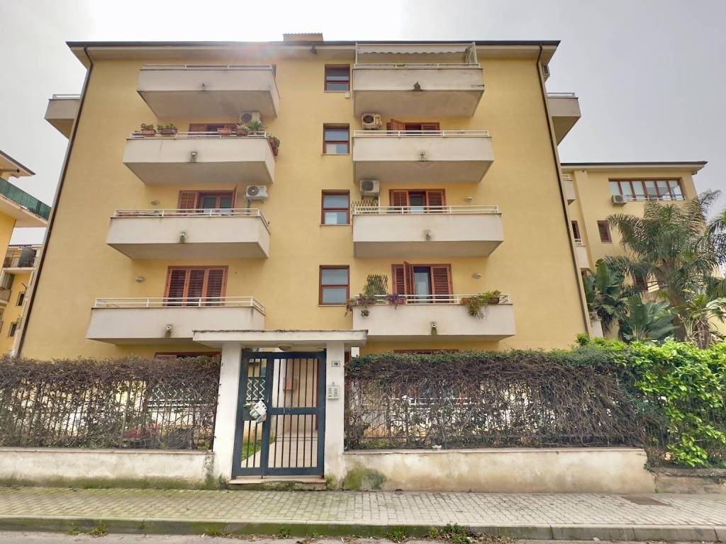 Appartamento a Capaci in Via degli Oleandri - Foto 2