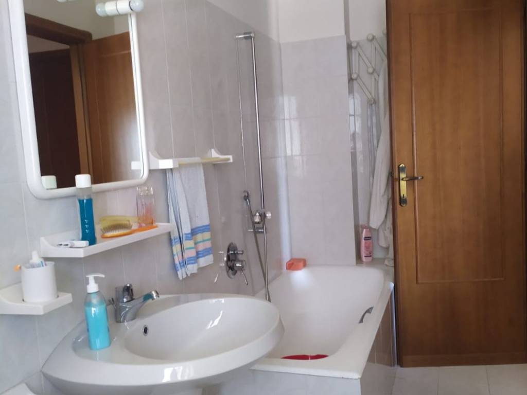 Villa a Pizzoli in Via Cococcia - Foto 4