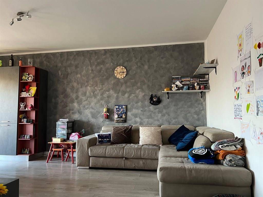Appartamento a Tradate in Via Carlo Rossini, 48 - Foto 2