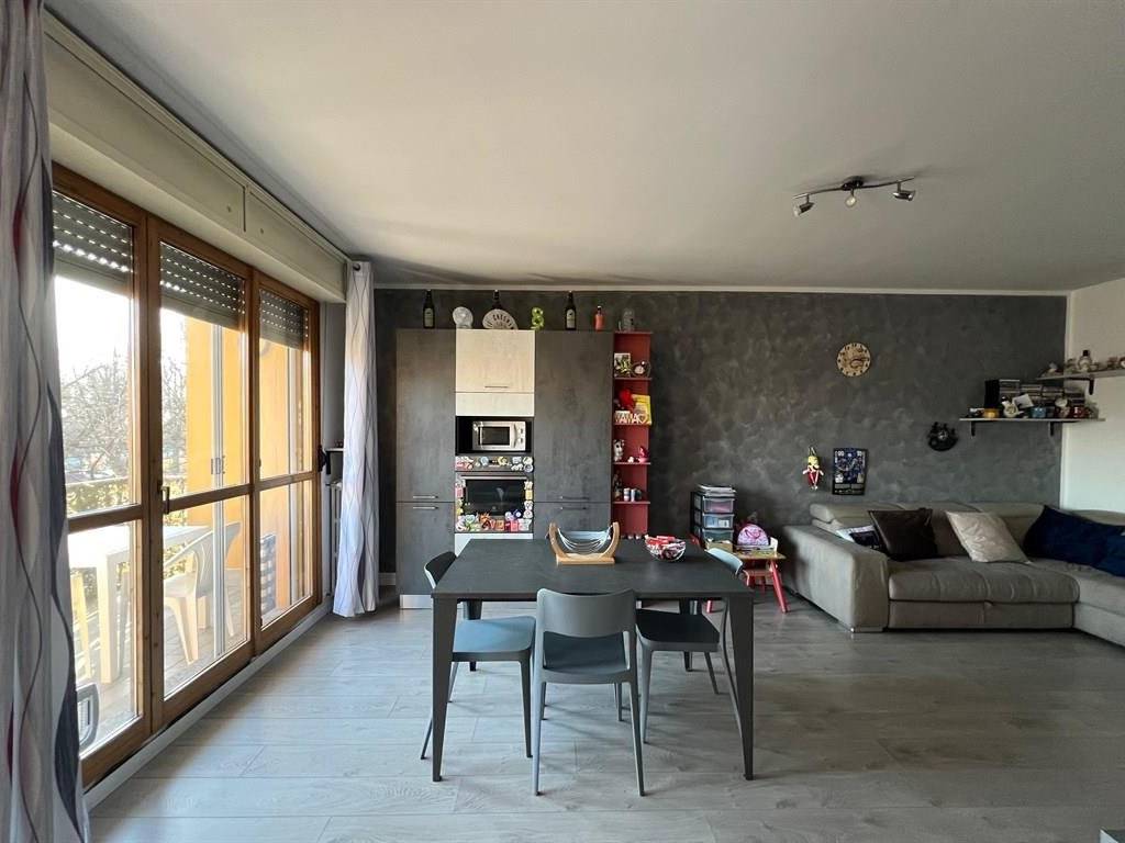 Appartamento a Tradate in Via Carlo Rossini, 48 - Foto 4