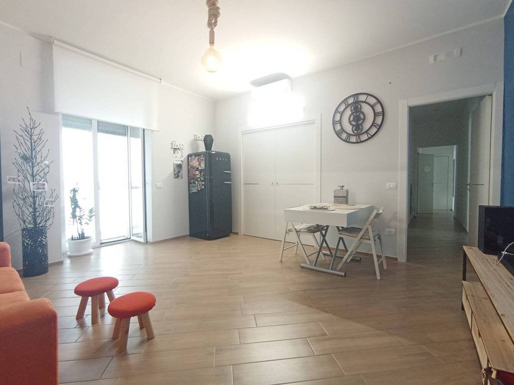 Appartamento a Acquaviva delle fonti in Via Luigi Einaudi, 18 - Foto 4