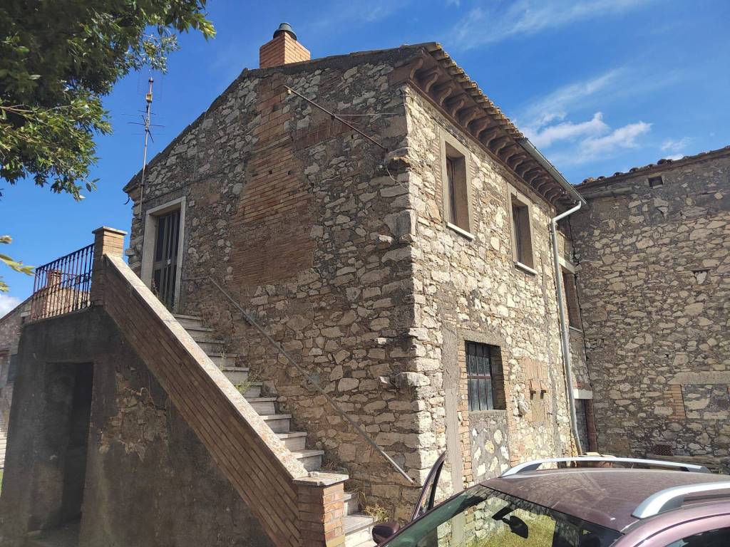 Rustico / casale a Guardea in Località Carignano - Foto 2