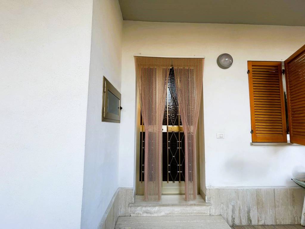 Casa indipendente a Martinsicuro in Via Tintoretto - Foto 3