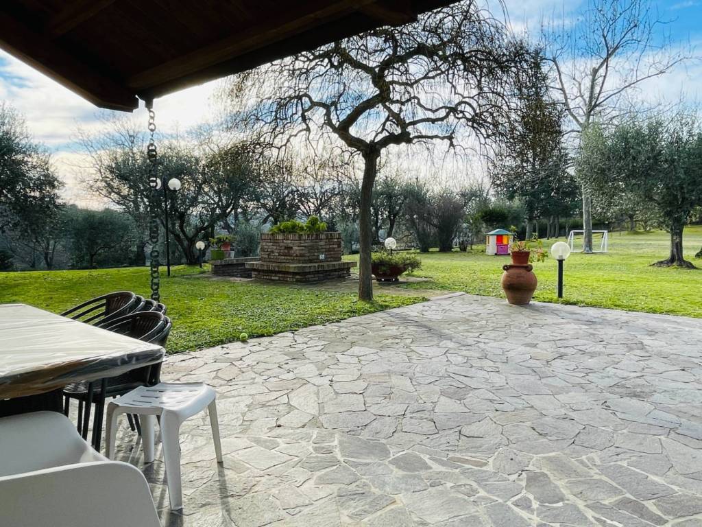 Rustico / casale a Pesaro in Strada Cerreto, 40 - Foto 5