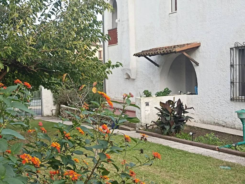 Villa a Sassari in Via Fratelli Catoni S.N.C. - Foto 4