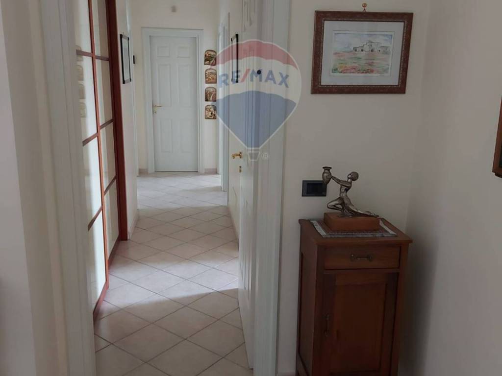 Appartamento a Bari in Via Fratelli De Filippo, 1 - Foto 2