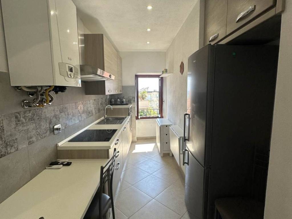 Appartamento a Spotorno in Via La spezia - Foto 3