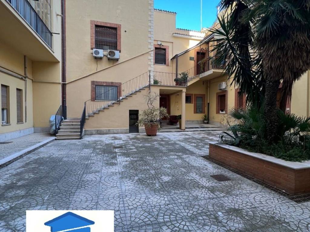 Appartamento a Foggia in Via Arpi, 102 - Foto 2