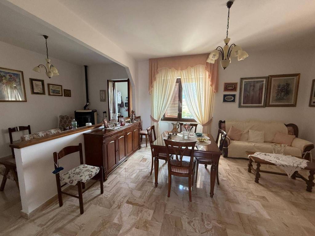 Villa a Perfugas in via Cesare Battista - Foto 4