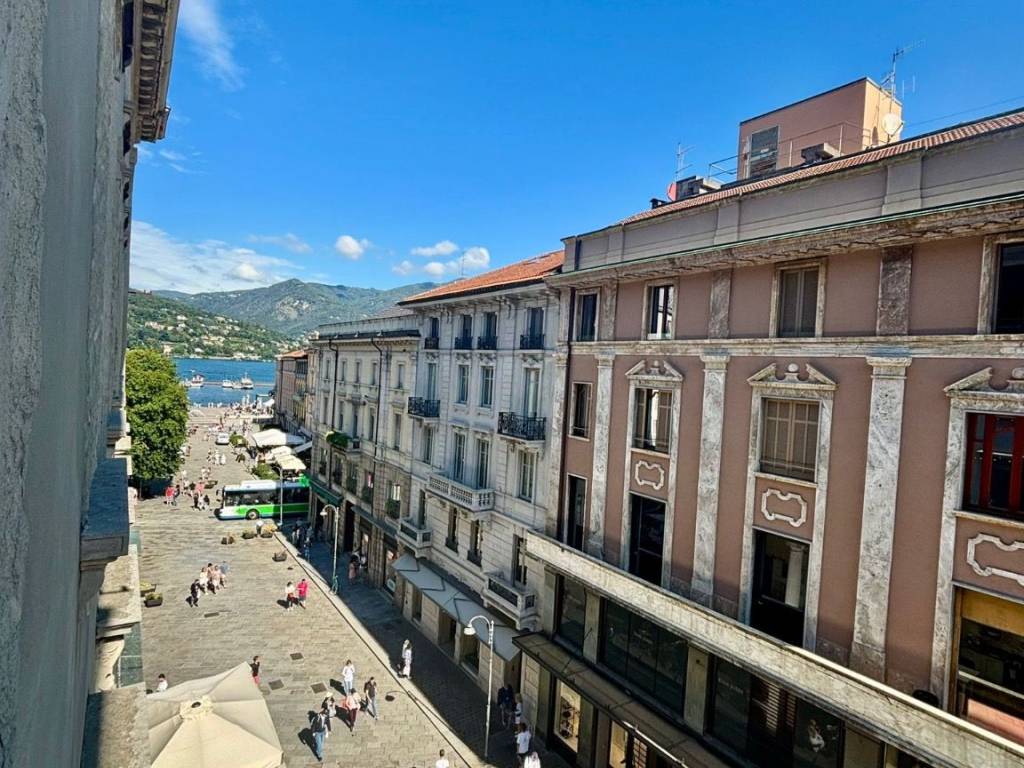 Appartamento a Como in Via Giocondo Albertolli, 1 - Foto 3