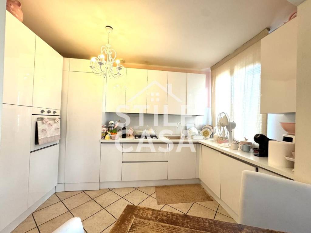 Appartamento a Altopascio in Via Regina Margherita, - Foto 3