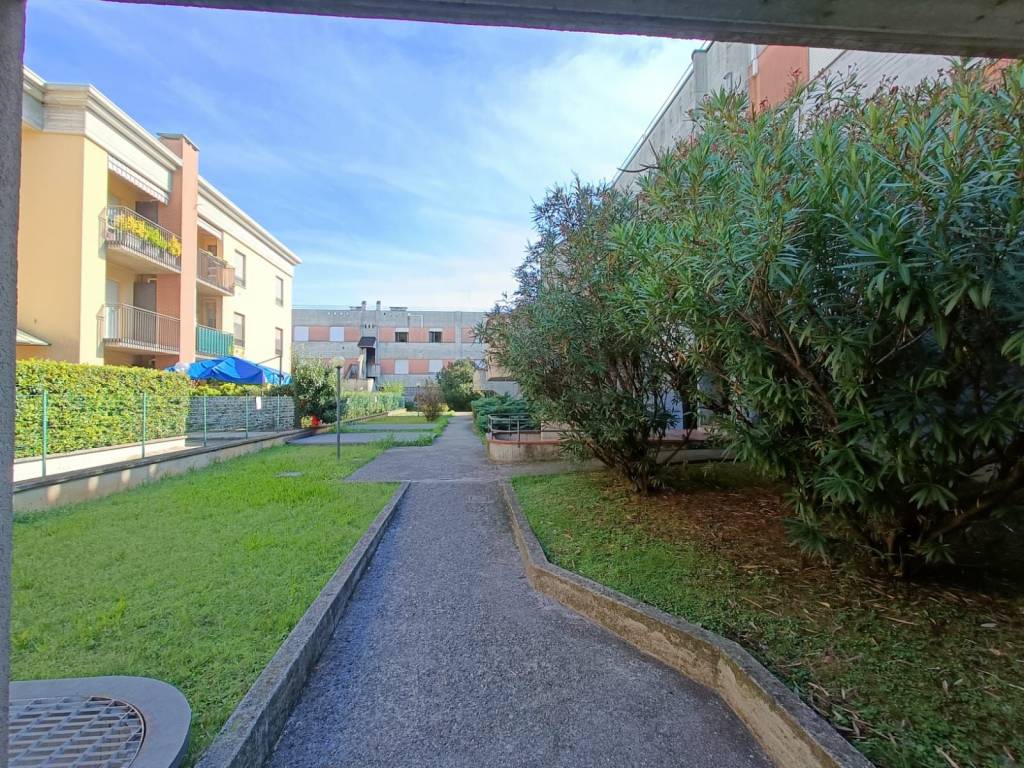 Appartamento a Azzano san paolo in Via della Pace, 8 - Foto 2
