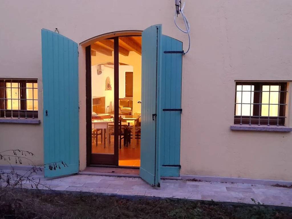 Villa a Goito in Strada Bell'Acqua - Foto 2