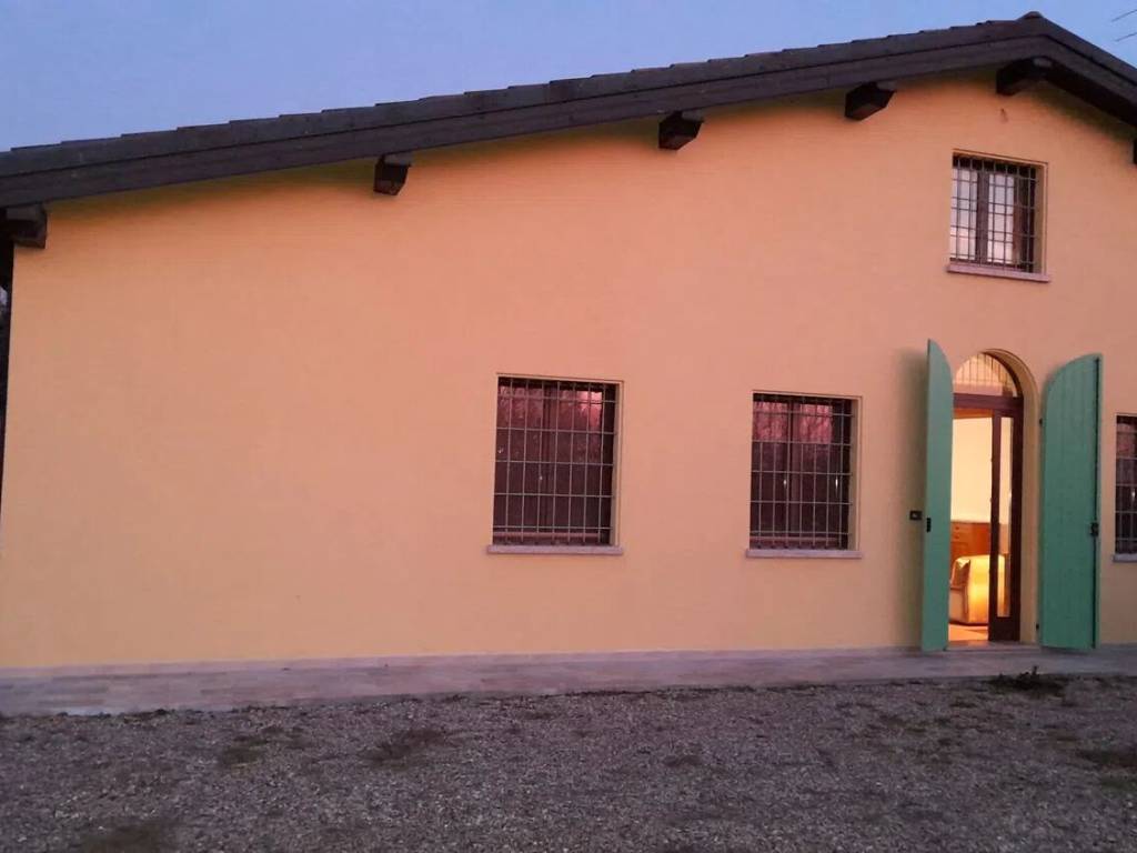 Villa a Goito in Strada Bell'Acqua - Foto 3