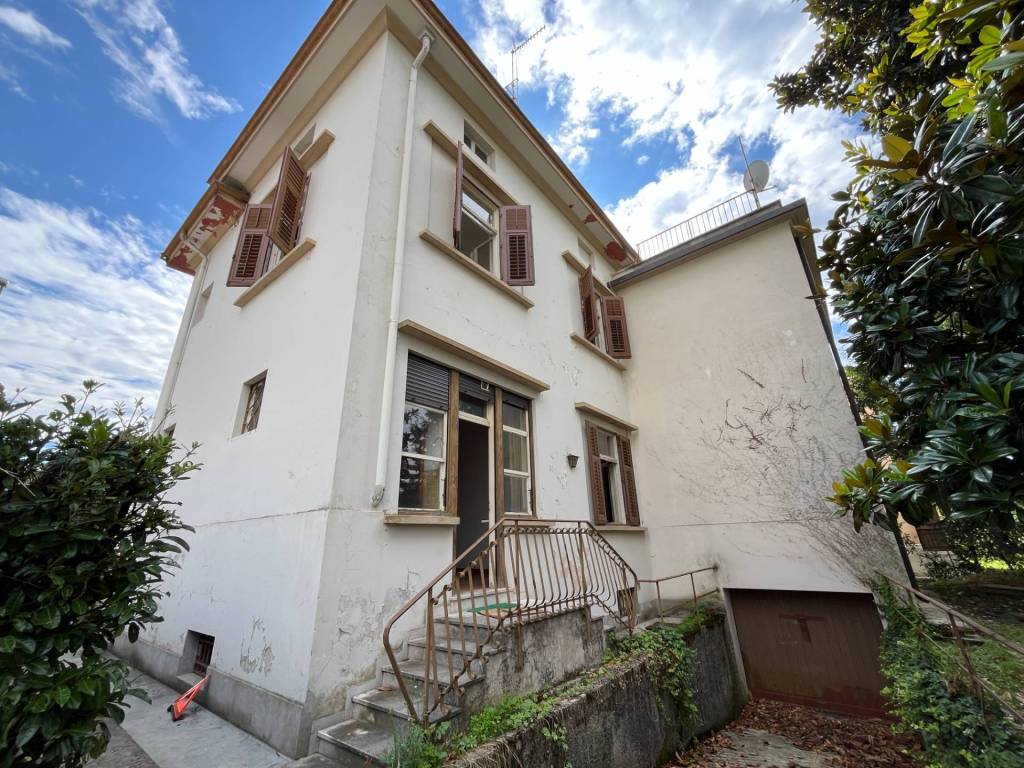 Villa a Gorizia in VIA BUONARROTI, 14 - Foto 3