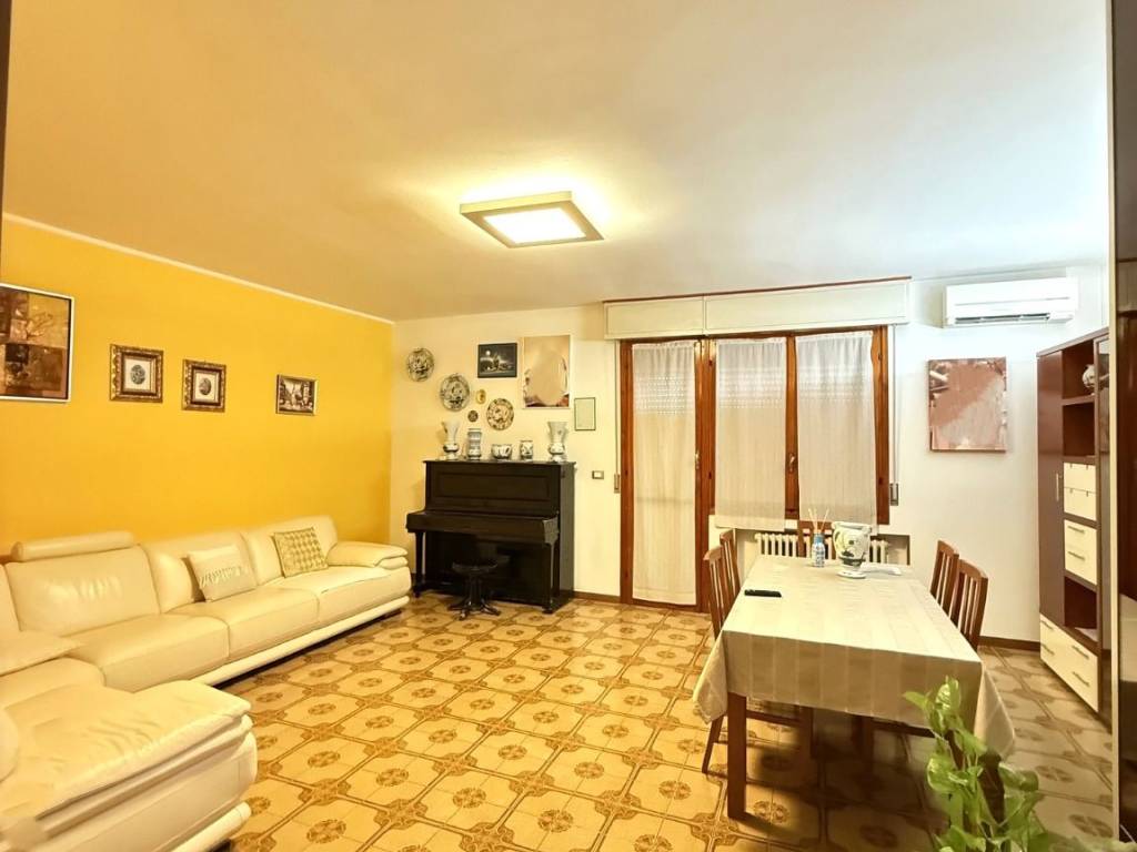 Appartamento a Imola in Via San Francesco d'Assisi - Foto 2