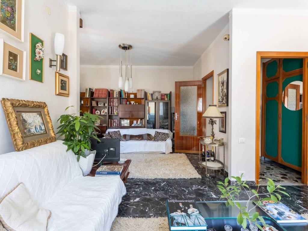 Appartamento a Cagliari in Via Agostino di Castelvì, 8 - Foto 5