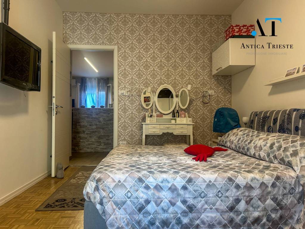 Appartamento a Trieste in Via Pier Paolo Vergerio, 7 - Foto 3