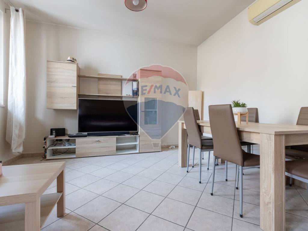 Appartamento a Cardano al campo in via Cavallotti, 7 - Foto 4