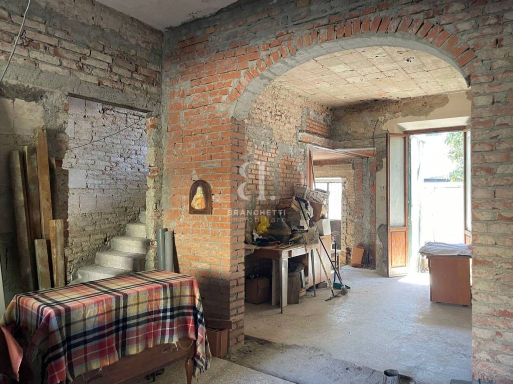 Casa indipendente a Prato in Via del Palco - Foto 3