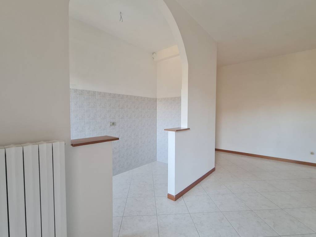 Appartamento a Jesi in Via Massimo D'Antona - Foto 3