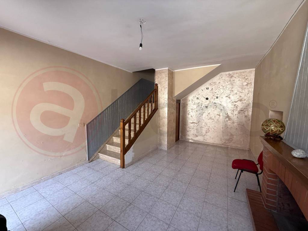 Palazzo / stabile a Colfelice in Piazza del Duca, 13 - Foto 2